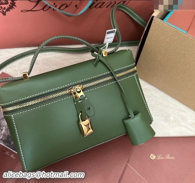 Promotional Loro Piana LP Extra Pocket Pouch L19 in Smooth Calfskin 0802 Moss Green 2024