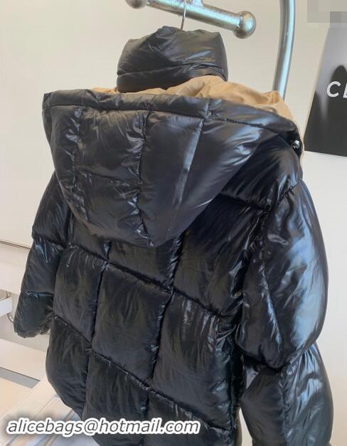 Low Cost Moncler World Short Down Coat M1203 Black 2024