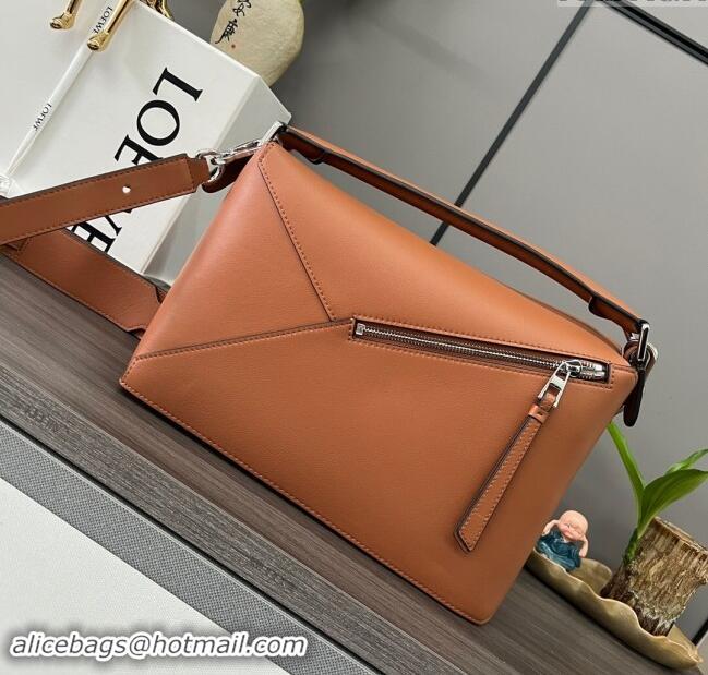 Market Sells Loewe Puzzle Medium Bag in Smooth Calfskin 062329 Brown 2024