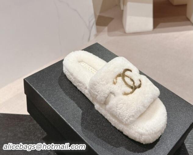 Grade Quality Chanel Shearling Wool Platform Slides Sandal with Gold-Tone CC White 1121001