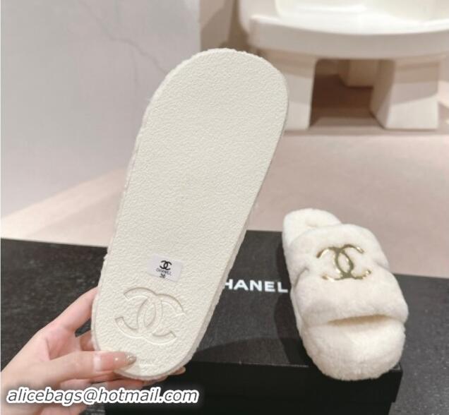 Grade Quality Chanel Shearling Wool Platform Slides Sandal with Gold-Tone CC White 1121001