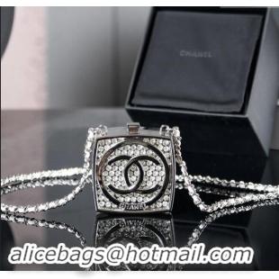 New Fashion Chanel Metal & Strass Long Necklace ABE842 Silver 2024