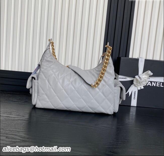 Trendy Design Chanel Shiny Lambskin Maxi Hobo Bag AS5302 Light Grey 2024