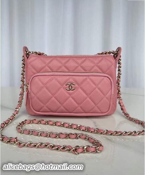 Promotional Chanel Shiny Crumpled Lambskin Clutch with Chain AP4349 Light Pink 2024