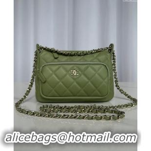 Good Looking Chanel Shiny Crumpled Lambskin Clutch with Chain AP4349 Green 2024