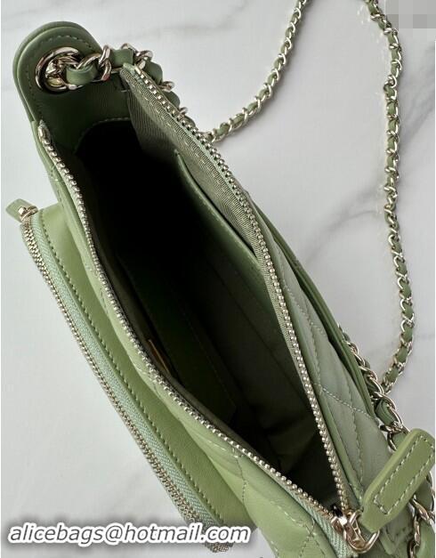 Good Looking Chanel Shiny Crumpled Lambskin Clutch with Chain AP4349 Green 2024