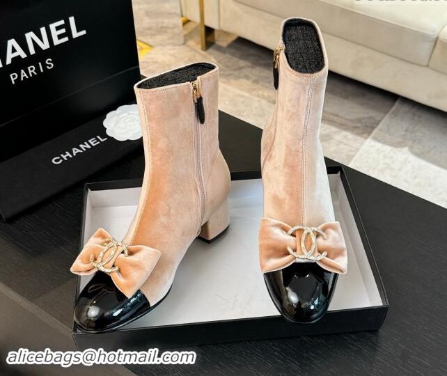 Sophisticated Chanel Velvet Heel Ankle Boots with Strass CC Bow Peachy Pink 1121020