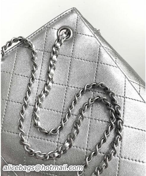 Famous Brand Chanel Metallic Lambskin Backpack bag AS5310 Silver 2024