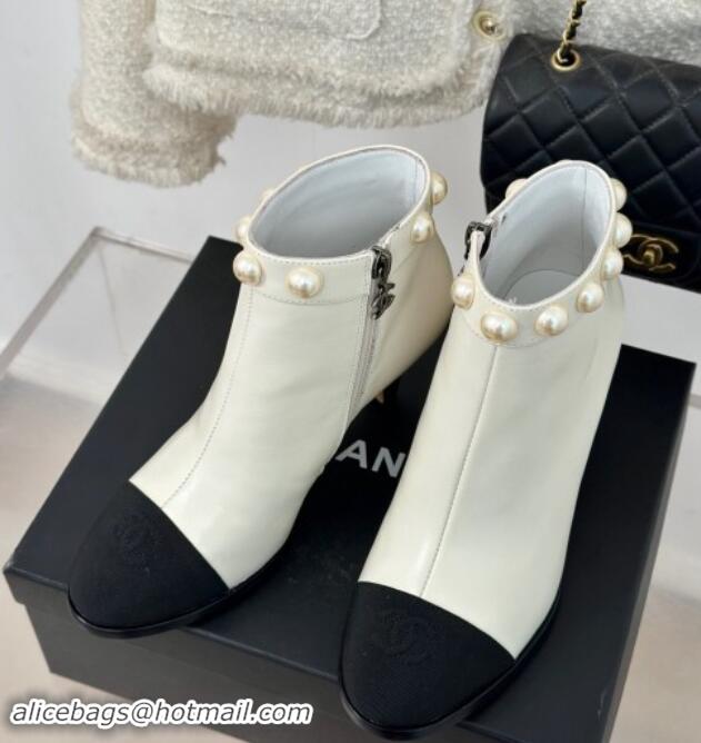 Unique Style Chanel Lambskin Ankle Boots 7cm with Pearls White 1121066