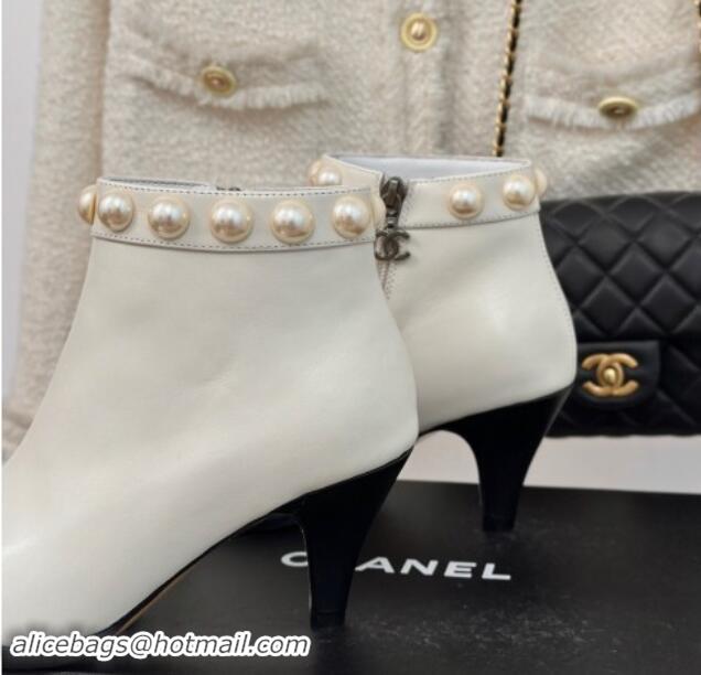 Unique Style Chanel Lambskin Ankle Boots 7cm with Pearls White 1121066