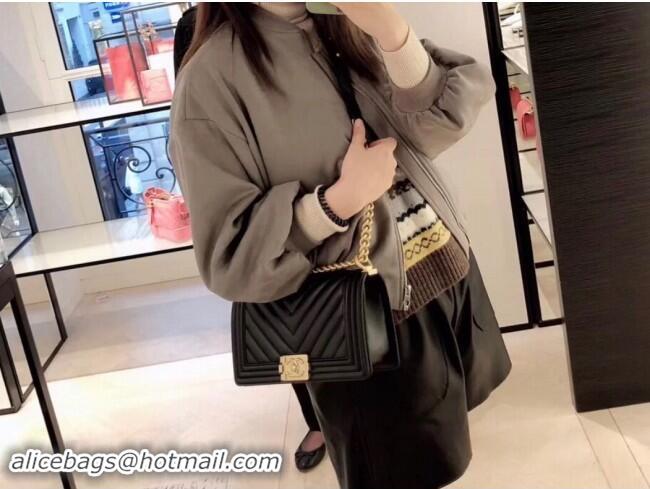 Reasonable Price Chanel Original Calfskin Leather Chevron Medium Boy Flap Bag AS2631 Black/Gold