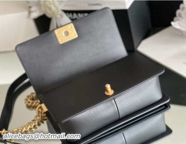 Reasonable Price Chanel Original Calfskin Leather Chevron Medium Boy Flap Bag AS2631 Black/Gold