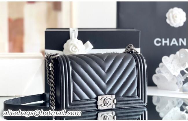 Luxury Cheap Chanel Original Calfskin Leather Chevron Medium Boy Flap Bag AS2631 Black/Silver 2023 Top Quality