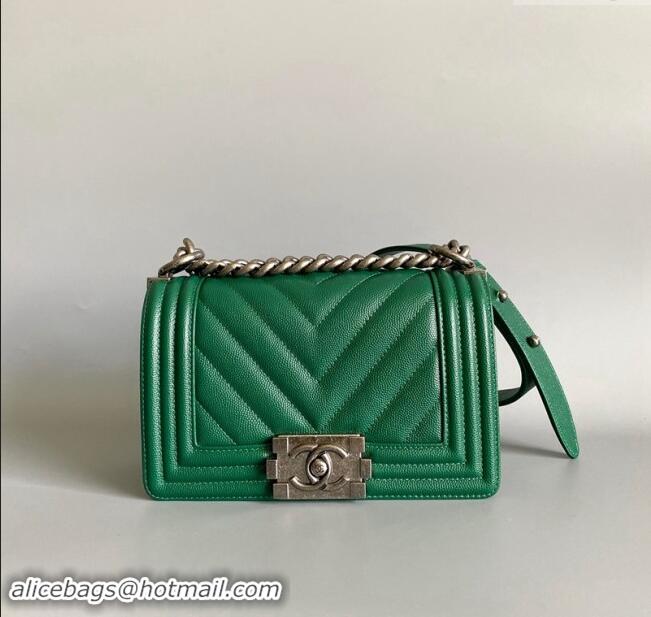 Luxury Discount Chanel Chevron Grained Calfskin Small Classic Le Boy Flap Bag A67085 Green