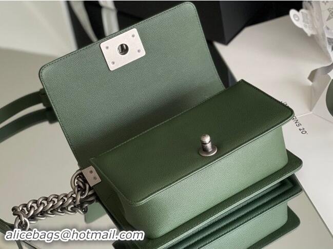 Fashion Chanel Original Grained Calfskin Chevron Small Boy Flap Bag A02501 Silver/Green 2023 Top Quality