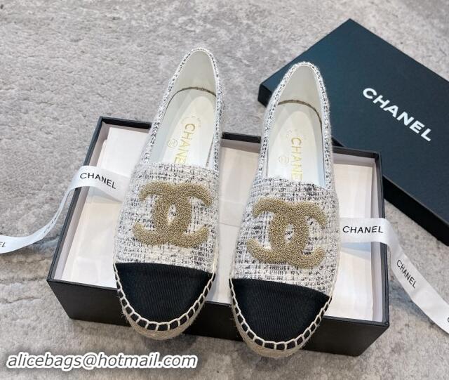 Trendy Design Chanel Tweed Espadrilles Flat with Gold-Tone CC White 121107