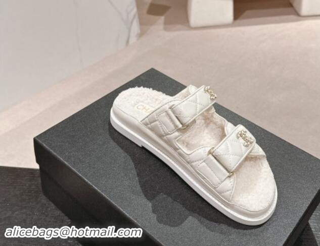 Good Quality Chanel Quilted Calfskin & Shearling Wool Flat Slides Sandal with Chain CC White 121144