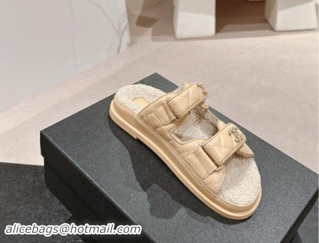 Pretty Style Chanel Quilted Calfskin & Shearling Wool Flat Slides Sandal with Chain CC Light Beige 121145