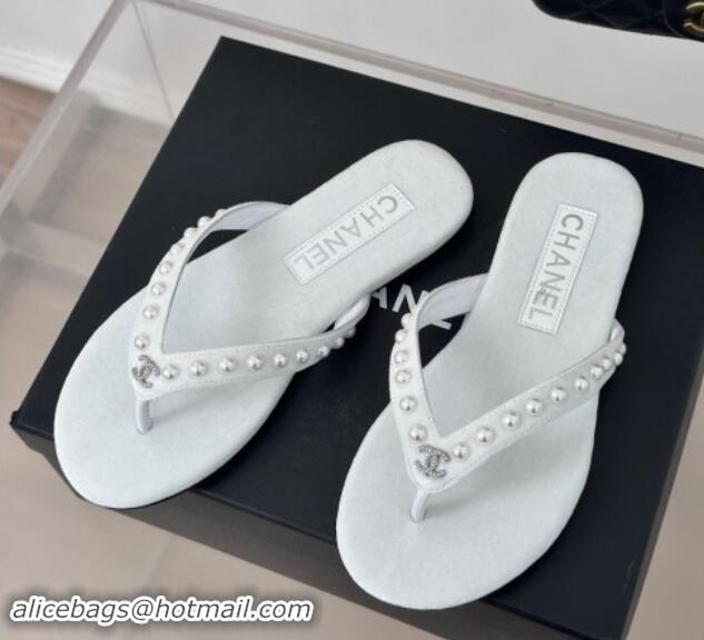 Duplicate Chanel Velvet Flat Thongs Sandal with Pearls G46205 White 121177