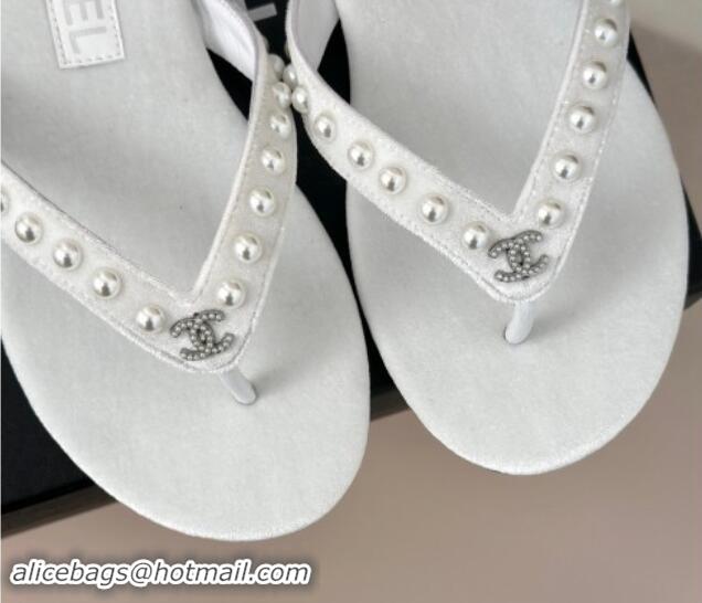 Duplicate Chanel Velvet Flat Thongs Sandal with Pearls G46205 White 121177