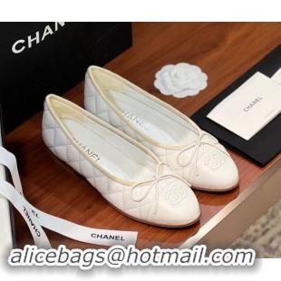 Luxurious Chanel Quilted Lambskin Classic Ballerinas White 120306