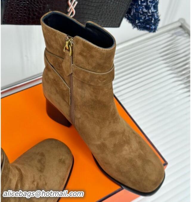 Trendy Design Hermes Jill Heel Ankle Boots 6cm in Suede with Glenan Buckle Brown 1008053