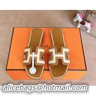 Sophisticated Hermes Classic Oran Flat Slides Sandal in Calfskin and Denim White 1008134