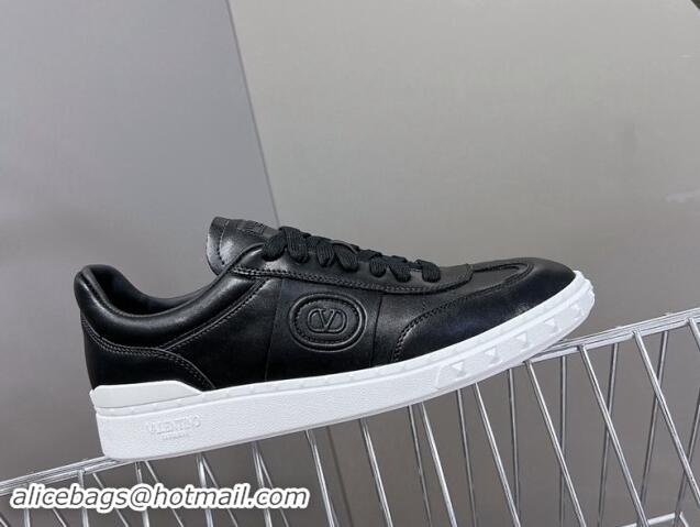 Luxurious Valentino Upvillage Trainer Sneakers in Calfskin Leather with Logo Web Black 1116028