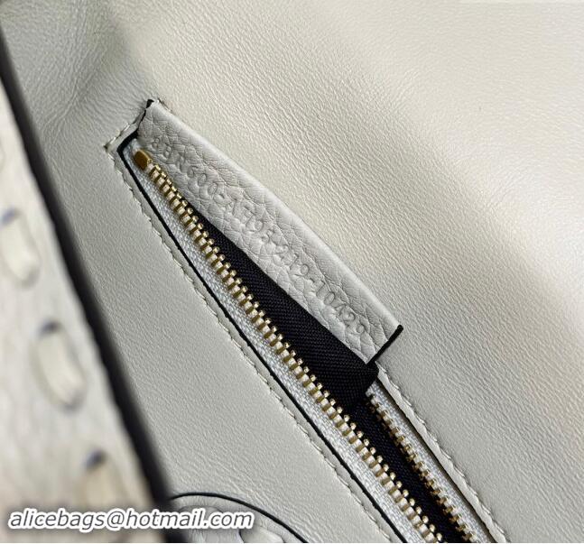 Market Sells Fendi Regular Selleria Baguette bag with topstitches in Grained Calfskin 8610M White/Gold 2024