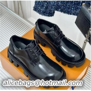 Shop Duplicate Louis Vuitton LV Checker Derby Lace-up Sneakers in Black Glazed Leather 1014116