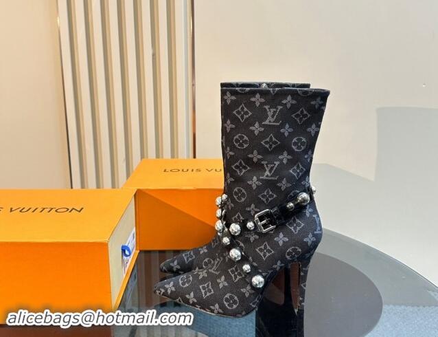 Stylish Louis Vuitton Black Denim Ankle Boots with Studs Buckle Black 1015039