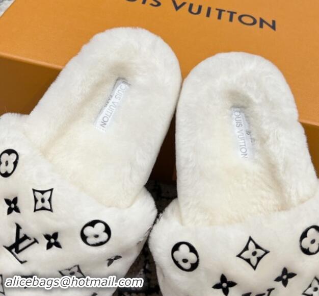 Unique Style Louis Vuitton Wool Flat Slides Sandal White 1114055