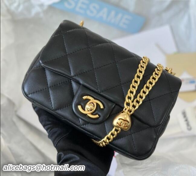 Inexpensive Chanel Lambskin Mini Flap Bag with Heart Chain AS3828 Black 2024