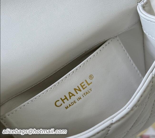 Latest Style Chanel Lambskin Mini Flap Bag with Heart Chain AS3828 White 2024