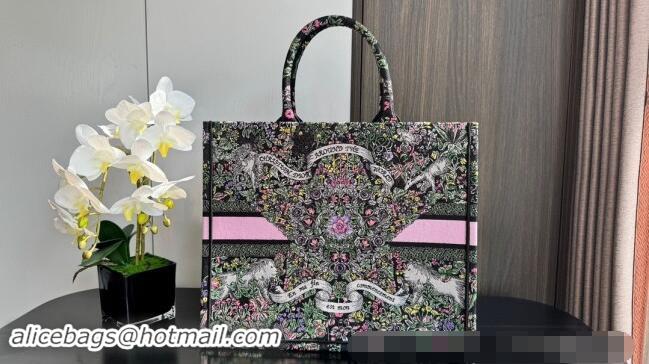 Luxurious Dior Large Dior Book Tote bag in Black Embroidery with Multicolor Dior Around the World Motif D2049 2024