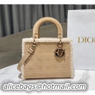 Traditional Specials Dior Lady Dior Medium Bag in Beige Suede and White Shearling D2065 2024