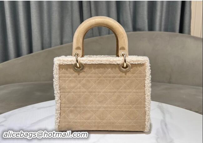 Traditional Specials Dior Lady Dior Medium Bag in Beige Suede and White Shearling D2065 2024