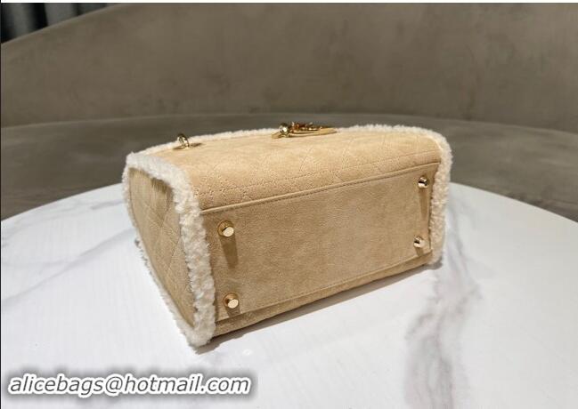 Traditional Specials Dior Lady Dior Medium Bag in Beige Suede and White Shearling D2065 2024