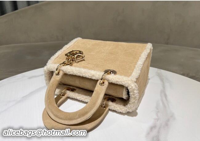 Traditional Specials Dior Lady Dior Medium Bag in Beige Suede and White Shearling D2065 2024