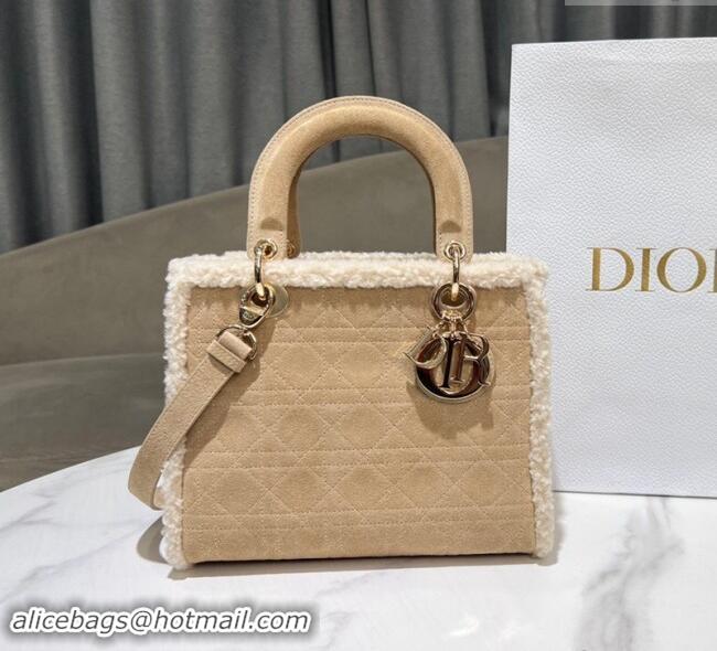 Traditional Specials Dior Lady Dior Medium Bag in Beige Suede and White Shearling D2065 2024