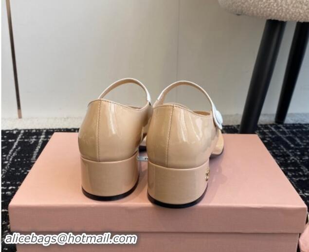 Luxurious Miu Miu Patent Leather Thong Sandals with White Strap Beige 1114036