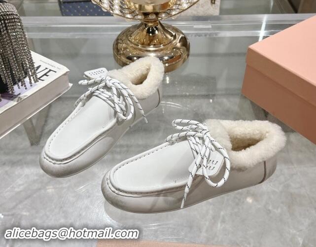 Pretty Style Miu Miu Leather Loafers with Lace and Wool Fur White 1114041