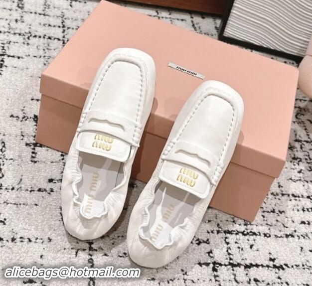 Good Looking Miu Miu Nappa leather flat loafers White 114045