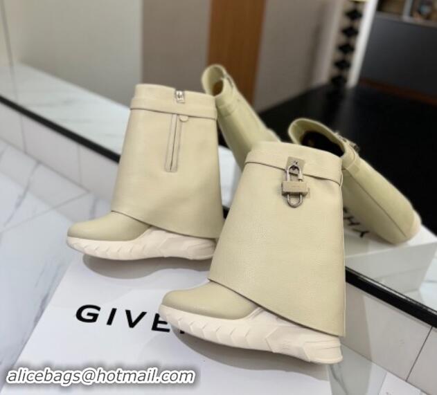 Buy Luxury Givenchy Shark Lock Biker ankle boots 10.5cm in grained leather White 1113040