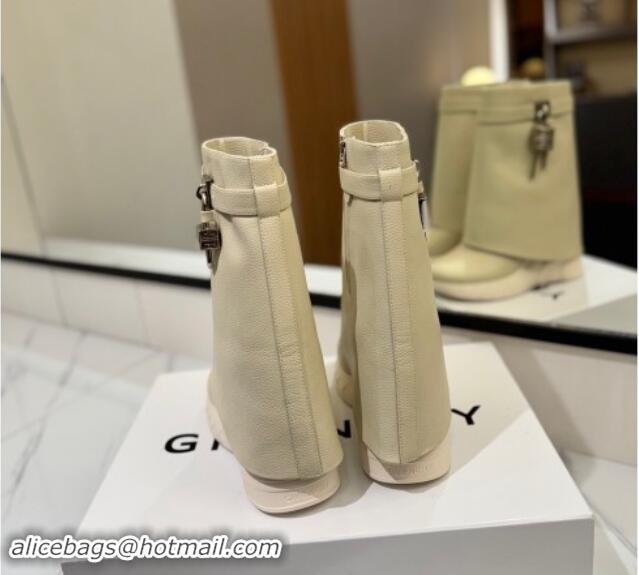 Buy Luxury Givenchy Shark Lock Biker ankle boots 10.5cm in grained leather White 1113040