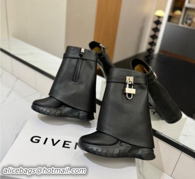 Fashion Givenchy Shark Lock Biker ankle boots 10.5cm in grained leather Black 1113042