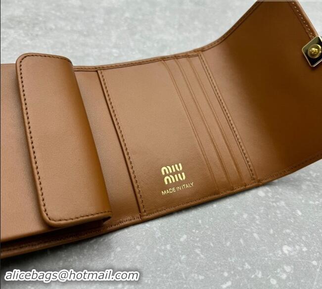 Famous Brand Miu Miu Leather Small Wallet MIU006 Tan Brown 2024