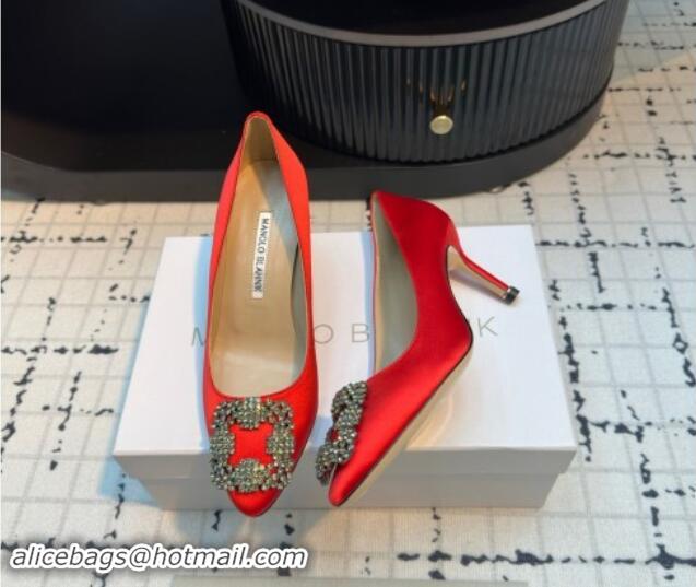 Unique Style Manolo Blahnik Hangisi Satin Pumps 7cm with Strass Buckle Red 1225011