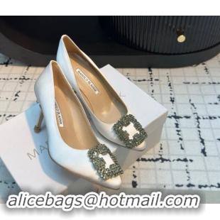 Stylish Manolo Blahnik Hangisi Satin Pumps 7cm with Strass Buckle White 1225013