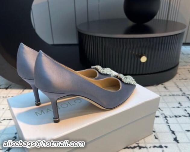 Unique Style Manolo Blahnik Hangisi Satin Pumps 7cm with Strass Buckle Grey 1225015